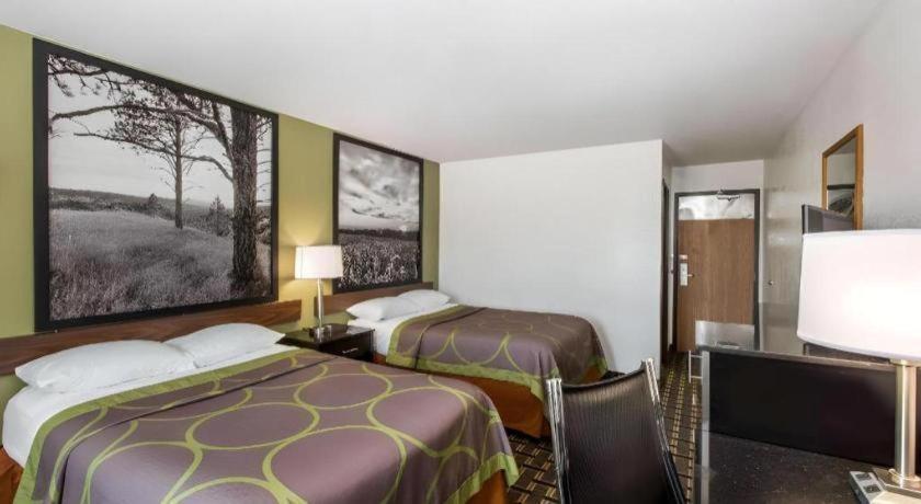 Super 8 By Wyndham Wayne Hotel Ngoại thất bức ảnh